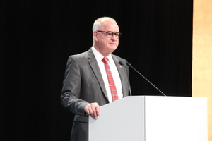  Roto-Vorstandsvorsitzender Dr. Eckhard Keill zieht 2018 eine lineare Preissteigerung um 6,8 Prozent durch. 