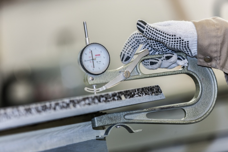 Fassade Aus Stein Und Holz Metallbau