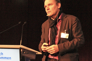  <div class="bildtext">Dipl.-Ing. Lars Anders, Managing Director der Priedemann Fassadenberatung.</div> 