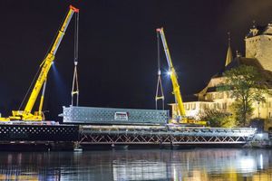  Die interne Logistik- und Transportabteilung bringt dem Stahl- und Metallbau bei der Montage manchen Vorteil. 