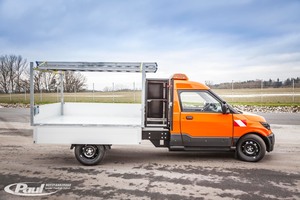  Als Pickup ist der StreetScooter das ideale Werkzeug für das Metallhandwerk. 