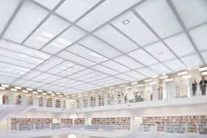  Für Gitterroste, die mit ästhestischer Optik auffallen, ist die Stadtbibliothek Stuttgart mit ihrer Deckenabhängung ein Beispiel. 