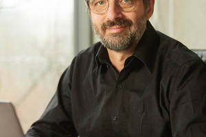  Dr. Thomas Liebich, Obmann im DIN-Normenausschuss NA 005-01-39 AA. 