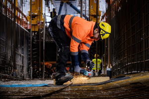  X-LOCK ermöglicht im Brückenbau schnelleres Arbeiten und verbesserten Arbeitsschutz. 