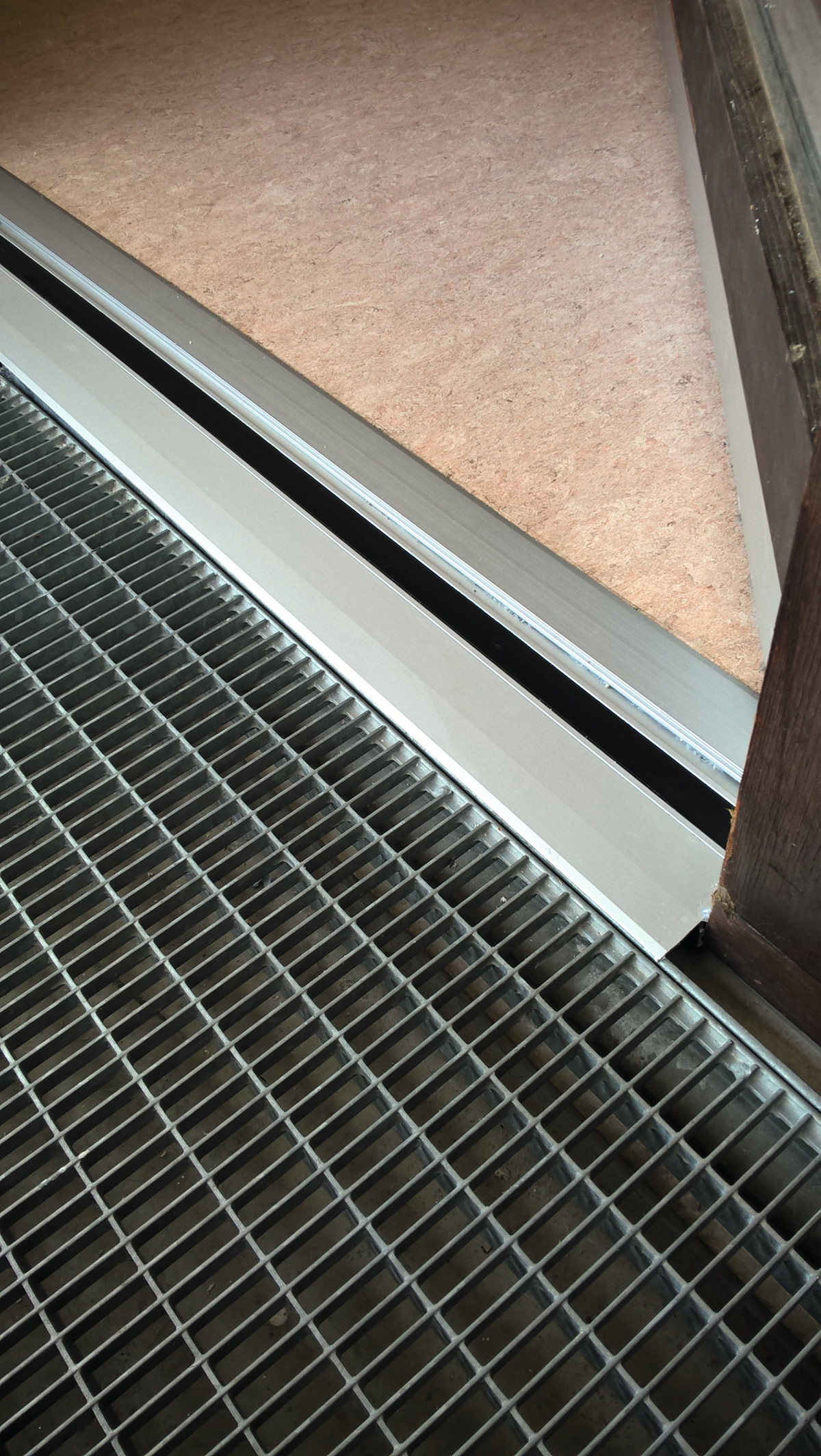 Problemlöser für den Metallbau - metallbau