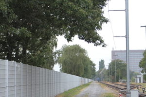  Etwa alle 300 Meter steht am Werkszaun ein Mast ausgestattet mit jeweils einer Tag-/Nachtkamera (Bosch) und einer Thermalkamera (Flir). 