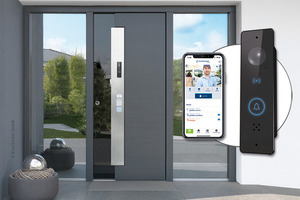  Kombinierbar: die Mehrfachverriegelung autotronic oder multitronic und die Video-Türsprechanlage SmartConnect door. 