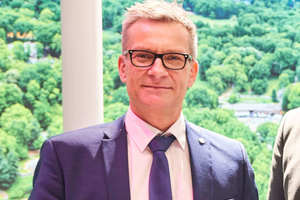  Dr. Werner Jager, Technischer Geschäftsführer von Wicona. 