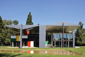  <div class="bildtext">Le Corbusier hat an seinem einzigen Stahlskelettbau seine Ideale von Kunst, Architektur und Wohnen als eine Einheit umgesetzt.</div> 