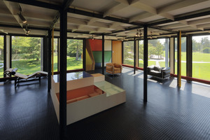  <div class="bildtext">Im Obergeschosses laden alle vier Sitzmöbelklassiker von Le Corbusier zum Ausprobieren ein: Es sind Neuanschaffungen des Herstellers Cassina.</div> 