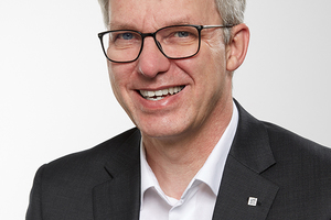  Autor: Prof. Jörn P. Lass, Leiter des Instituts für Fenstertechnik. 