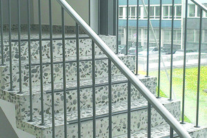  Das Sortiment der Treppengeländer aus Kunststoff umfasst alle gängigen Formen und Profile. 