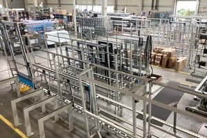  In der Halle, in der die Aluminiumproduktion untergebracht ist, gibt es freie Fläche für den Ausbau des Bereichs Brandschutz. 