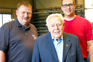  v.l.: Inhaber Karsten Kalz, Horst Kalz, der von 1954 bis 2013 die Firma führte, und Jakob Kalz. Der Junior legte dieses Jahr seine Gesellenprüfung ab. 