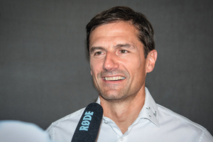  Bernhard von Mühlenen, AM Suisse Direktor. 