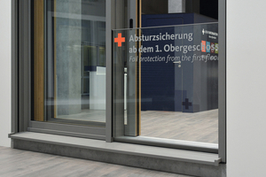  In Modulbauweise wird dieses Hebeschiebeelement mit geprüfter Absturzsicherung für moderne Fassaden angeboten. 