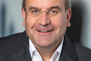  Matthias König. 