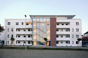 Eine Referenz: Aufmaß, Freigabeplanung, statische Berechnung sowie die finale Werk- und Montageplanung dieser Wohnanlage stammen von der Firma PB Warmke in Altötting. 