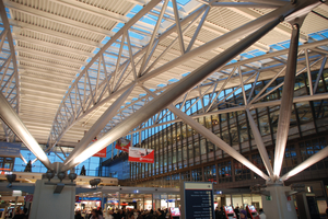  Referenz für Fassadenknoten im Komplexitätsgrad 3: Terminalgebäude ­Flughafen Hamburg-Fuhlsbüttel. 