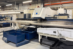  Die TruPunch 5000 gilt bei Trumpf als High-End-Automat für das Stanzen, Umformen und Entgraten von Blechteilen. Die Fertigungslinien der GYS-Blechabteilung sind auf einem hohen Level automatisiert. 