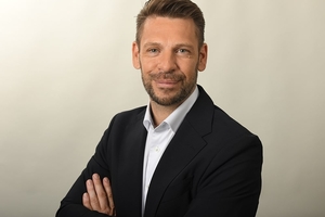  Thomas Häusle, CBO Chief Business Officer. 