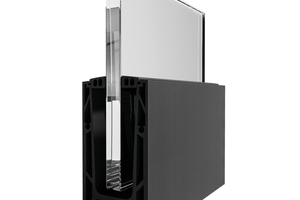  Die Aluprofile können zur Boden- oder Seitenmontage genutzt werden; mit der integrierten Torsionsbox können die Bohrabstände erhöht werden. 