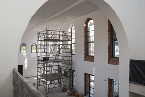  Die historischen Strukturen der Fassaden wurden erhalten; es wurden moderne Lüftungstechnik und energetische Maßnahmen integriert. 