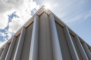  Eckausbildung im Detail - konstruktiver Abschluss der Fassade. 