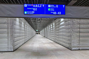  Gefaltete Rauchschürzen mit Längen von bis zu 70 Metern in Terminal 3 kommen in den offenen Bereichen des Gebäudes zum Einsatz und übernehmen im Brandfall eine wichtige Funktion beider Rauchlenkung. 