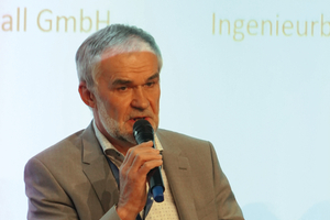  Adolf Pohn, Eigentümer von GIG, fordert mehr Initiativgeist vonseiten der Metallbauer in Sachen KI. Er stellte fest: „In drei bis fünf Jahren sind wir Lichtjahre hinterher. Wenn wir Leute einsparen, dann sind das die Mitarbeiter, die wir wegen Fachkräftemangel sowieso nicht rekrutieren können.“ 