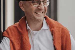  Walter Back, Gesamtvertriebsleiter und Mitglied der Geschäftsleitung von Dr. Hahn.  