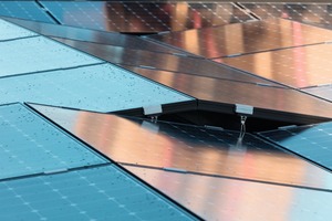  Die PU-Hartschaumplatten bieten eine Druckfestigkeit von 120 kN/m² und bilden so einen dauerhaft sicheren und druckstabilen Untergrund für die Solaranlage. 