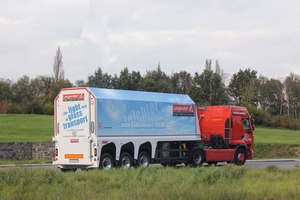  Langendorf hat einen Innenlader für Flachglas im Portfolio. 
