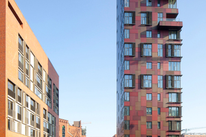  Der Cinnamon Turm im Überseequartier Hamburg, entworfen von Bolles+Wilson, ist eine Landmarke.  