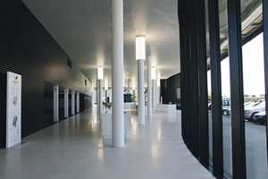  Die lichten hohen Räume des neuen Zentrums EXIT5 tragen zur guten Atmosphäre bei 