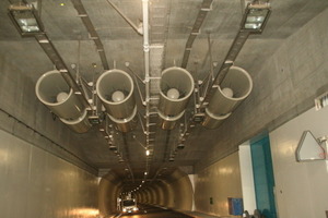  Ventilatoren unter einer Tunneldecke: befestigt mit dem fischer Highbond-Anker dynamic 