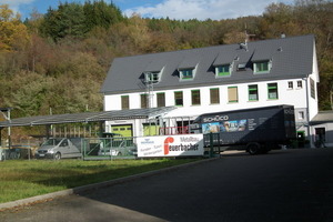  Das Firmengebäude in Rohrdorf 