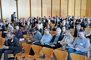  Etwa 250 Zuhörer kamen zur Tagung an die Hochschule München 