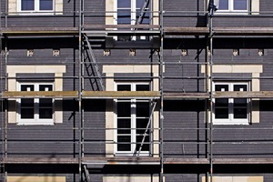  Die Riegel eignen sich für den Brandschutz einzelner Gebäudeöffnungen als Sturz- oder Laibungsschutz. 