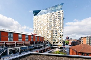  Haga Metallbau baut neben Fenstern für fränkische Einfamilienhäuser auch internationale Objekte wie The Cube in Birmingham. 