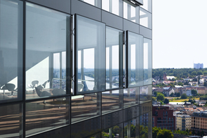  SG-Fenster mit den typisch filigranen Rahmen. 