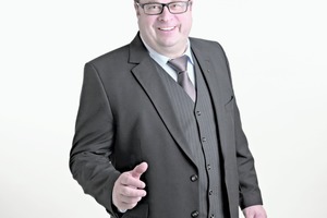  Geschäftsführer Günter Schmitz. 