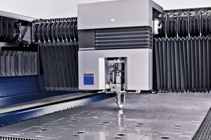  Die TruLaser 3030 gilt als flexibles Allroundtalent und ist die meistverkaufte 2D-Lasermaschine von Trumpf weltweit. 