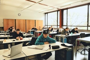  Die Schweizerische Metallbautechnikerschule Basel öffnet Absolventen die Türen in die Metallbauunternehmen – auch im europäischen Ausland. 