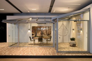  In Kombination mit Solarlux-Terrassendächern ensteht mit der SL 22 ein Glashaus. 