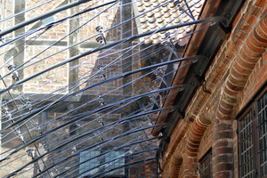  Anerkennung Architektur: Glasdach über dem Kleinen Ratshof im Rathaus Lüneburg. 