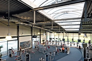  Das Dach war etwas komplex, beschert den Fitnessfreunden jedoch eine Architektur mit Atmosphäre 